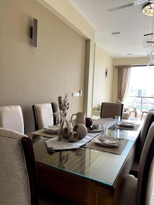 Rasika Oceans Luxury Appartamento *